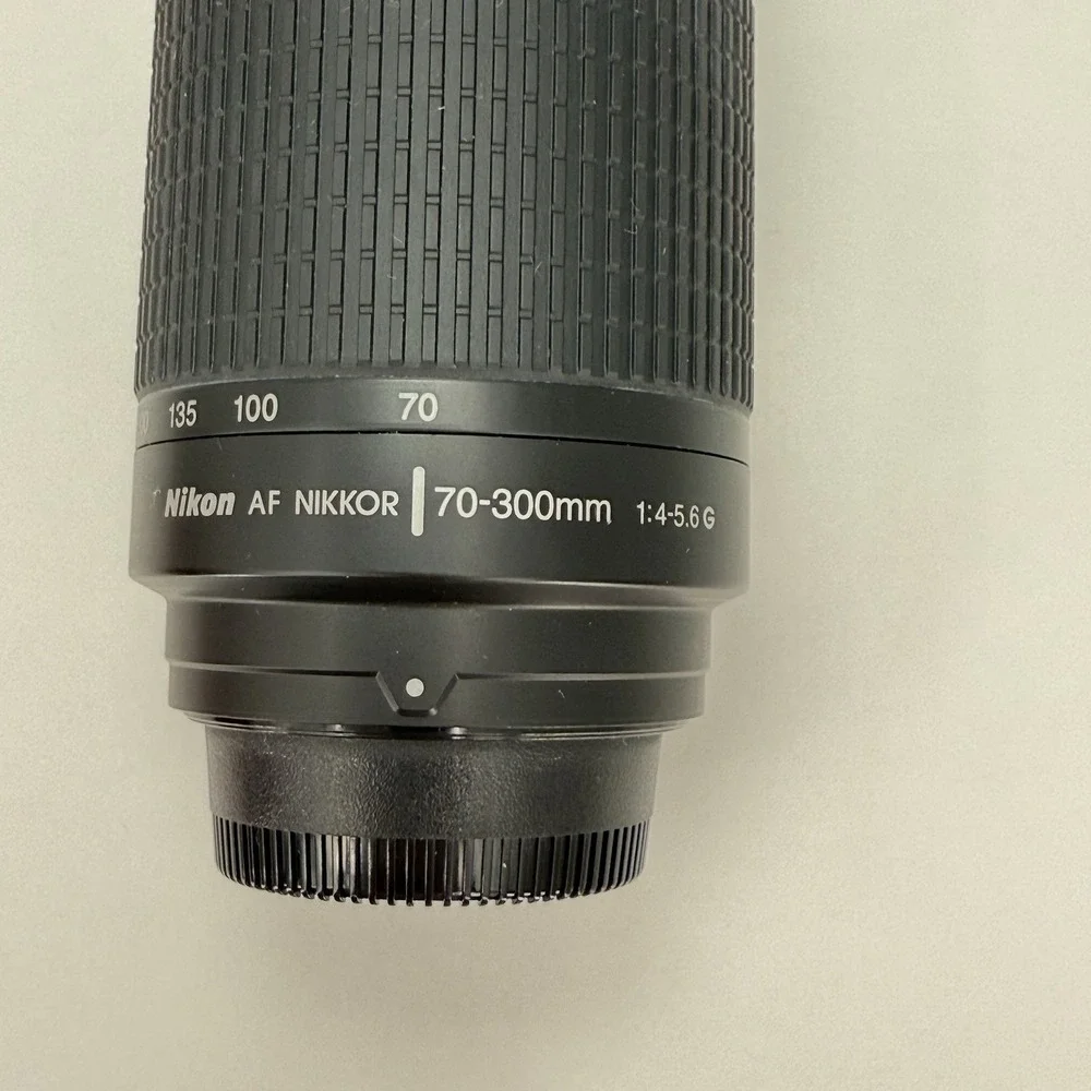 70-300mm AF Nikon Black Telephoto Zoom Lens with Caps & Hood